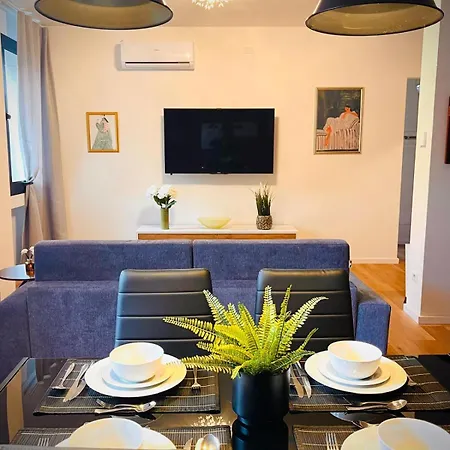 Appartement Elegant In The Historic Center
