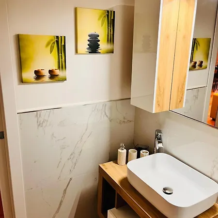Appartement Elegant In The Historic Center *