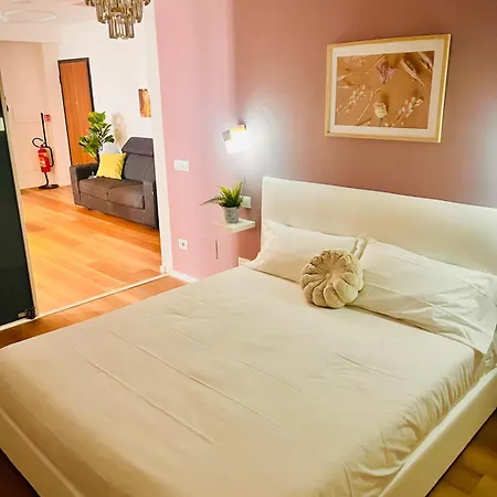 Appartement Elegant In The Historic Center